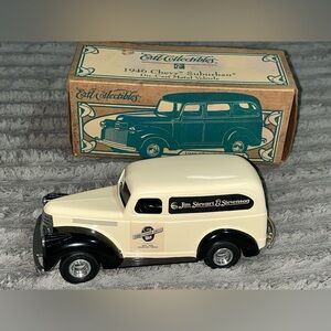 RARE ERTL 1946 Chevrolet Suburban Die Cast Stewart & Stevenson 1/32 LE 1996 Bank